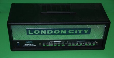 London City Pershing top 100W traanplaat met footswitchaansluiting, showroommodel