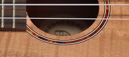 Korala UKT-310CE Tenor ukulele Performer, Okoume, electro-akoestisch