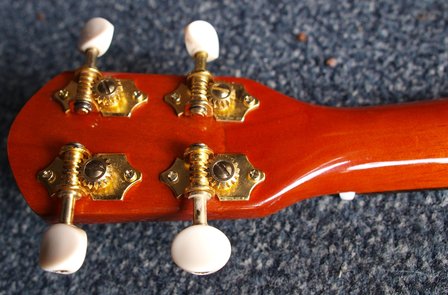 La Sevillana electro-akoestische Sopraan Ukulele Flamed Maple