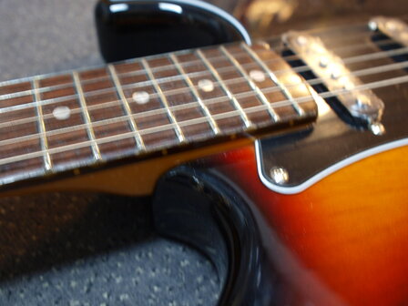 London City Spitfire MKII, Tobacco Sunburst met zwarte slagplaat 