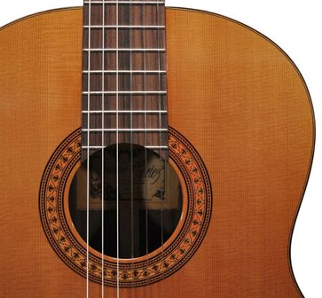 Salvador Cortez CC32 Solid Top Artist Series klassieke gitaar