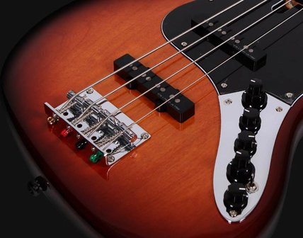 Sire Marcus Miller V7+ Vintage 2nd gen, Bright Metallic Red Alder 4-snarig
