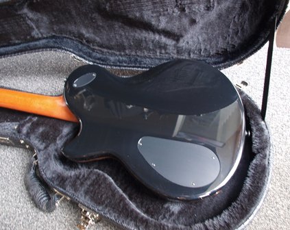 L&acirc;g Imperator I200-BLK Black prototype, uniek exemplaar handbuilt in Frankrijk door de master luthiers van L&acirc;g