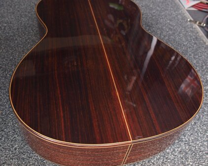 Alhambra 5P Zudra (linkshandig), cedar, rosewood, nu met koffer