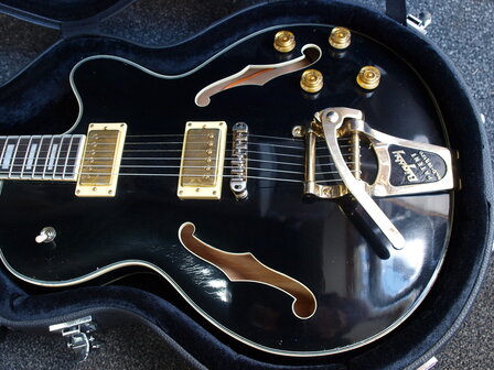 Stromberg Custom Black Aged Monterey with Bigsby Tremolo and case