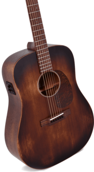 Sigma DM-15E-AGED electro-akoestische dreadnought, aged old whiskey barrel