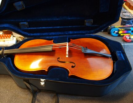Hardfoam cellokoffer voor 4/4 cello, blauw, op wielen