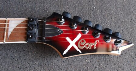 Cort X-11 Black Cherry Sunburst