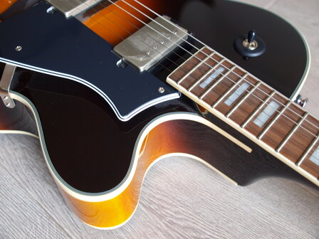 Cort Yorktown BV met Bigsby Vibrato