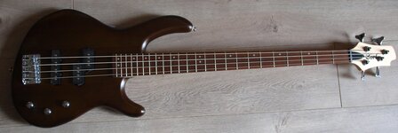 CORT Basgitaar, Action Junior, Open Pore, Walnut