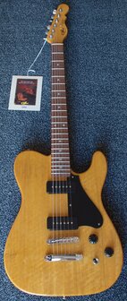 G&amp;L USA Korina Asat Junior II P90 met Tolex case, 1 van 100