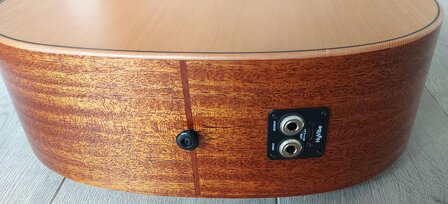 L&acirc;g Tramontane Hyvibe 10 Satin, Smart Guitar 