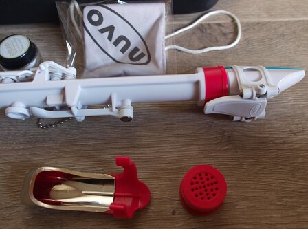 Nuvo Clarineo, wit-pink, Stemming C, Licht polymeer, Standaardset