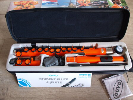 Nuvo Student Flute, oranje, Nederland edition!