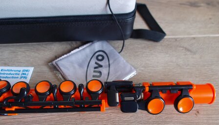 Nuvo Student Flute, oranje, Nederland edition!