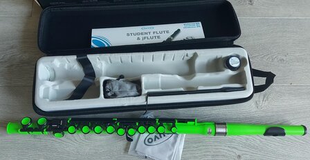 Nuvo Student Flute, Laser Green