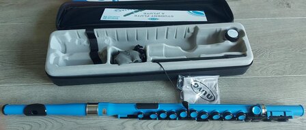 Nuvo Student Flute, Electric Blue