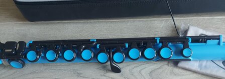 Nuvo Student Flute, Electric Blue
