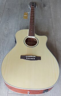 Cort Folkgitaar GA-MEDX open pore, electro akoestisch