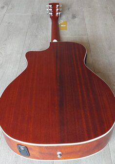 Cort Folkgitaar GA-MEDX open pore, electro akoestisch