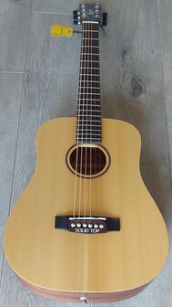 Cort Folkgitaar, Earth Mini Traveller, Open Pore met gigbag, kleiner model (3/4)