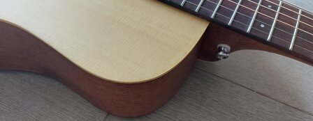 Cort Folkgitaar, Earth Mini Traveller, Open Pore met gigbag, kleiner model (3/4)