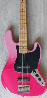 SX Modern Series JB style electric bass guitar with gigbag, pink twilight