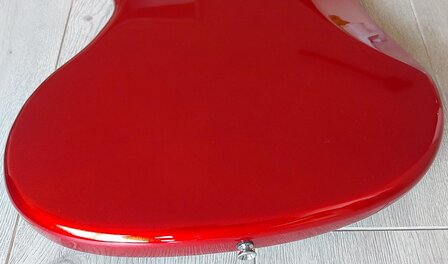 SX elektrisch basgitaarpakket, met versterker, tas, riem, tuner en kabel, candy apple red