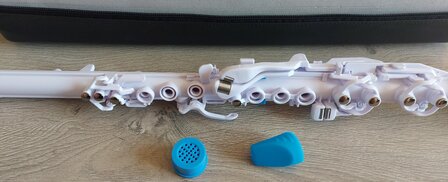 Nuvo Clarineo, wit-blauw