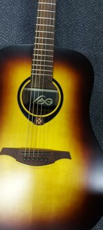 L&acirc;g Tramontane 70 Dreadnought Brownburst