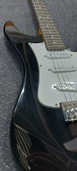 Washburn Sonamaster Series Black nu met hoes, kabel, riem en Cort 30W versterker
