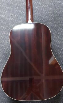 Sigma JM-SG160E+ Dreadnought Slope Shoulder Electro met koffer
