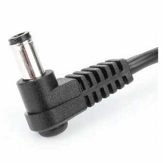 Power distribution cable, connects to psu, 5 female and 1 male connectors, netvoedingkabel, daisy chain