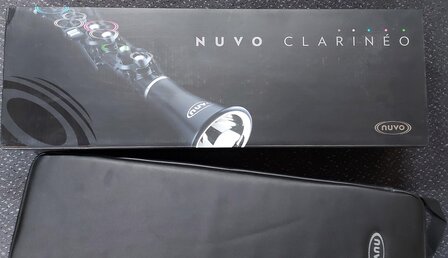 Nuvo Clarineo, wit-groen