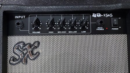 SX BA1565 elektrische basgitaarversteker