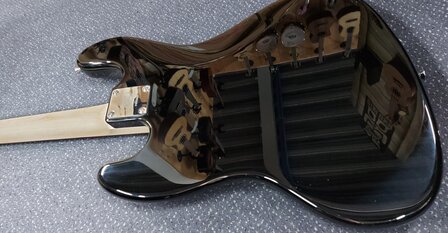 SX elektrisch basgitaarpakket, met versterker, tas, riem, tuner en kabel, zwart