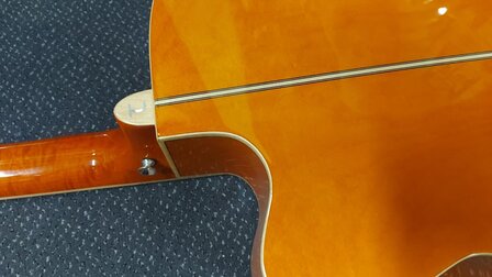 Tanglewood Super Jumbo Evolution Exotic Viscount Trans Orange nu met koffer