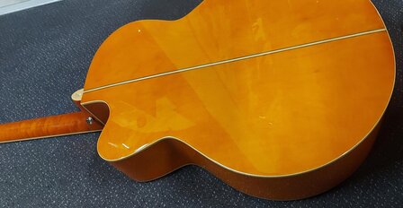 Tanglewood Super Jumbo Evolution Exotic Viscount Trans Orange nu met koffer
