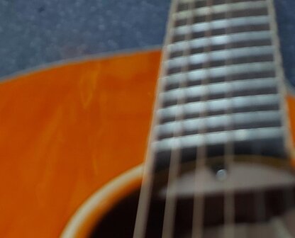 Tanglewood Super Jumbo Evolution Exotic Viscount Trans Orange nu met koffer