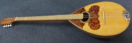 VGS Griekse bolbuik bouzouki