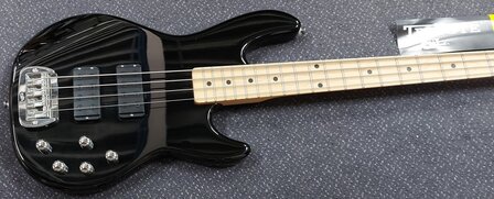 G&amp;L Tribute M2000 Black met maple toets