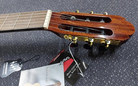 Salvador Student Series Nova CCE classic guitar cedar + sapele