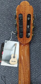 Salvador Student Series Nova CCE classic guitar cedar + sapele