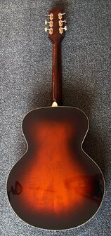 The Loar Archtop Acoustic Guitar VS LH-600-VS met element