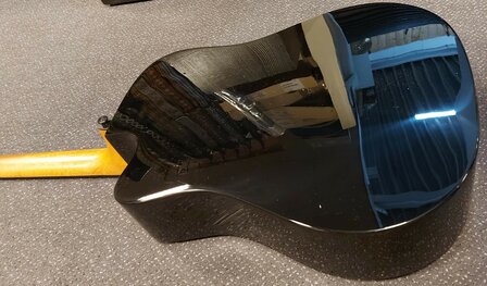 L&acirc;g Tramontane WINGS of Freedom Dreadnought CTW Electro