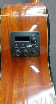Walden Concorda CG570CE Grand Auditorium met gigbag