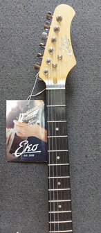Eko S300CRM Strat, Cream e-gitaarpakket