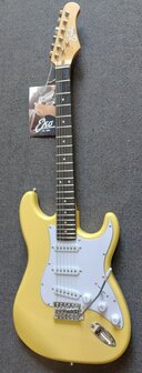 Eko S300CRM Strat, Cream e-gitaarpakket
