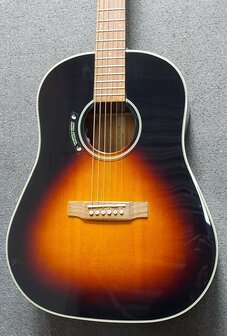 Tanglewood Sundance Historic Sloped Shoulder