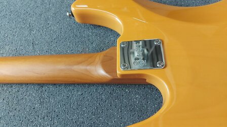 Sire Basses D5+ Series Marcus Miller basgitaar, Butterscotch Blonde
